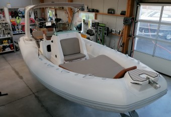 achat pneumatique   HUSSON MARINE