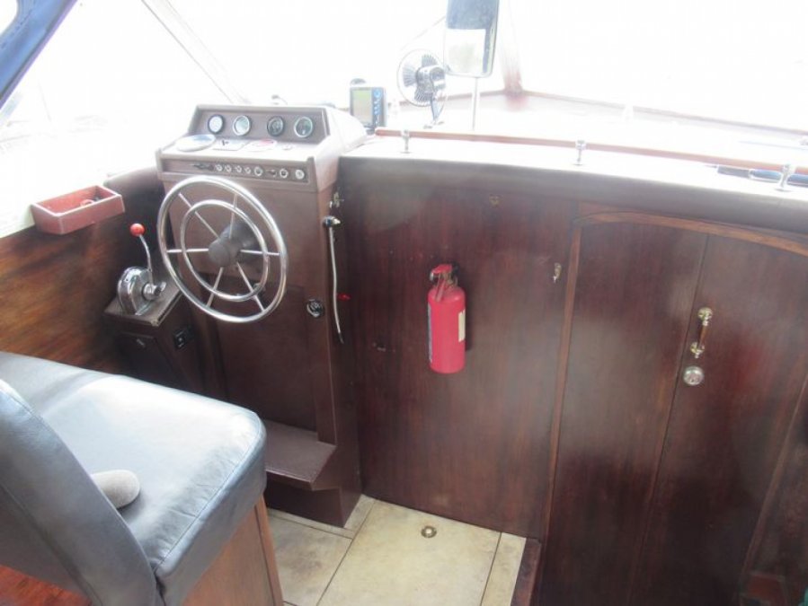 Freeman Marine 28 for sale by 