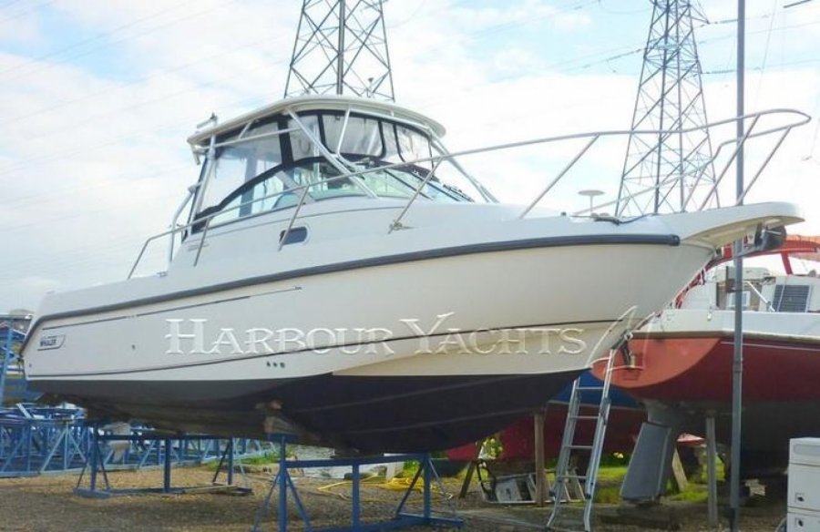 Boston Whaler 260 Conquest for sale by 