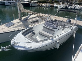 achat bateau Jeanneau Cap Camarat 6.5 CC Serie 3