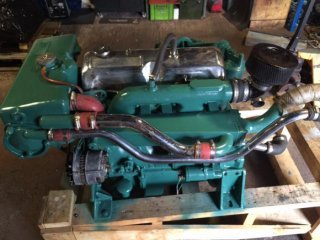 Ford 80hp Bobtail Sabre 80 Marine Diesel Engine - Pair Available used for sale