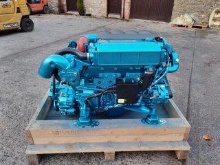 Nanni T4-200 200hp Marine Diesel Engine Package used for sale