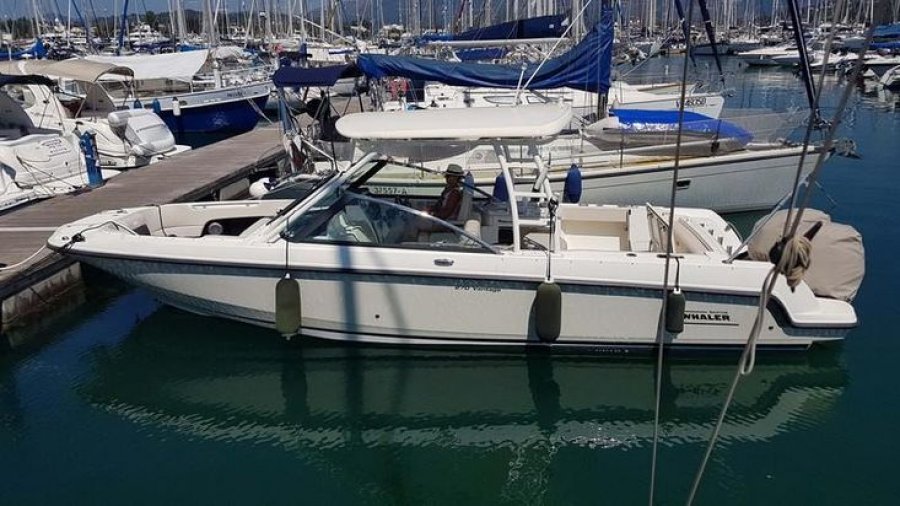 Boston Whaler 270 Vantage for sale by 