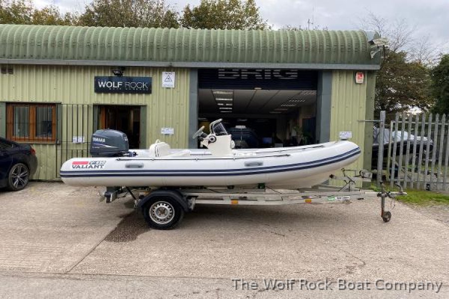 Valiant V 450 for sale by 