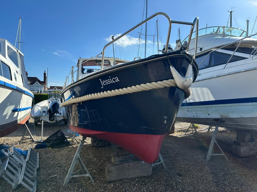 Hardy 20 Pilot Family for sale by 