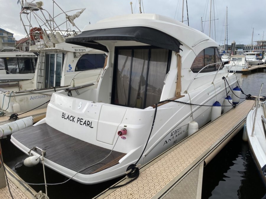 Beneteau Antares 30 S occasion