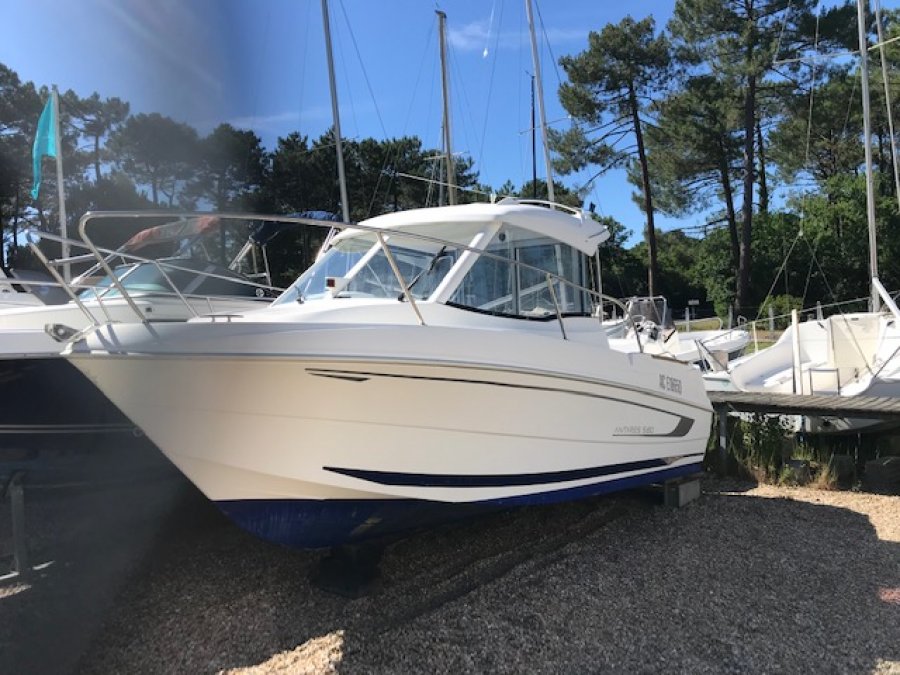 Beneteau Antares 580 gebraucht