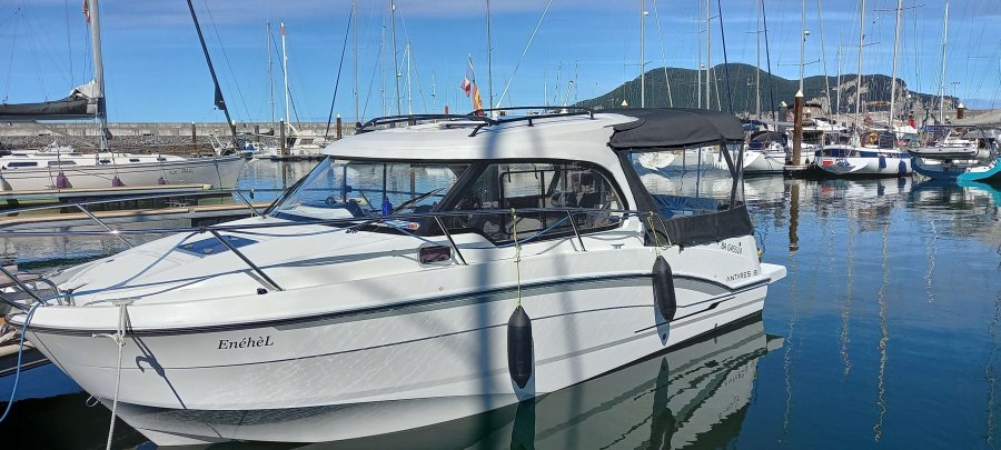 Beneteau Antares 8 OB V2 occasion