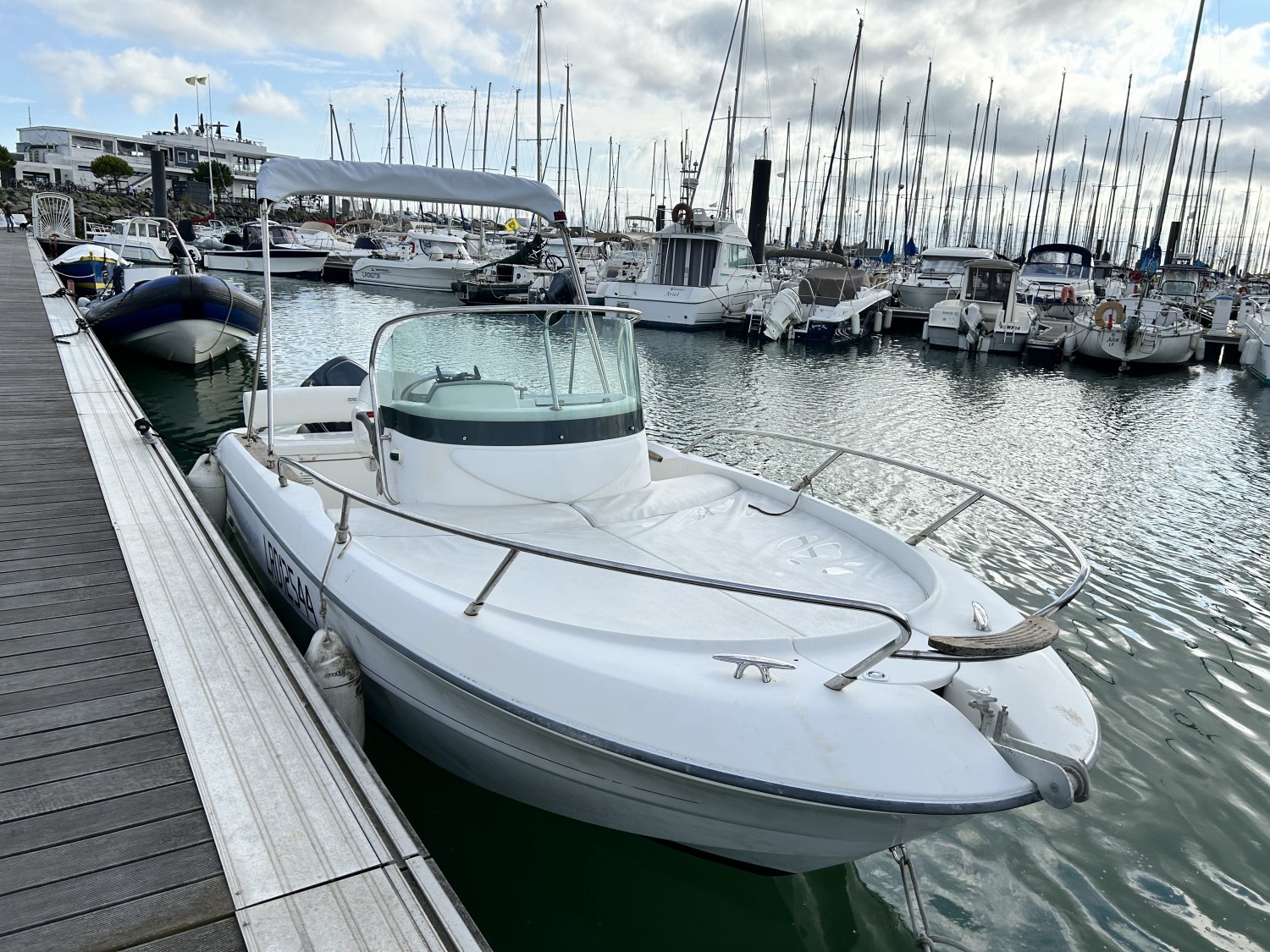 Sessa Marine Key Largo 20 Deck