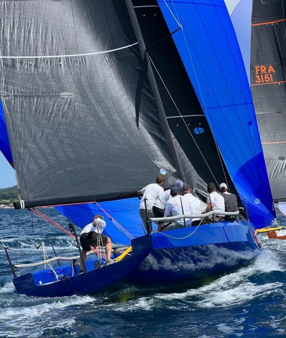 Cape Performance Sailing 31 à vendre par 