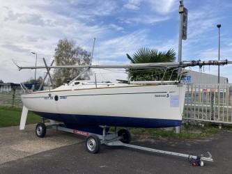 bateau occasion Beneteau First 210 Spirit GUYONNET NAUTIC