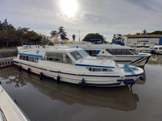Le Boat Continentale used for sale