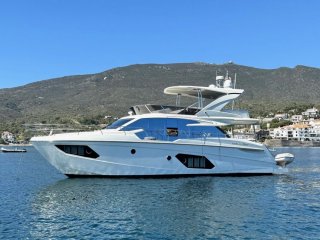 Motorboat Absolute 52 Fly used - BARCARES YACHTING