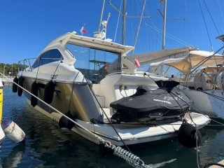 Motorboat Absolute 52 Hard Top used - EXPERIENCE YACHTING