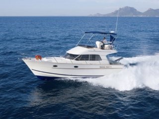 Motorboot ACM Excellence 38 gebraucht - BJ YACHTING