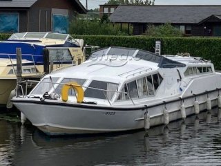 Motorboat Alpha Craft 42 used - BOATSHED NORFOLK