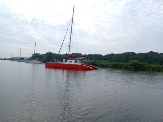 Amateur Catamaran - Image 12