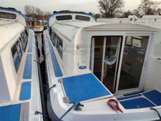 Barca a Motore Aquafibre 44 usato - BOATSHED NORFOLK
