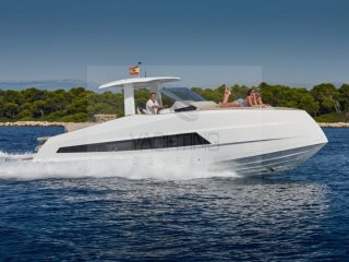 Barco a Motor Astondoa 377 Coupe nuevo - YACHTING CONSEIL