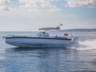 Motorboat Axopar 28 T Top new - CM YACHT SERVICE