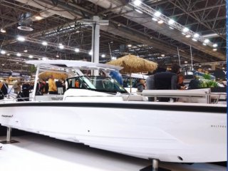 Motorboat Axopar 29 Sun-top new - CM YACHT SERVICE