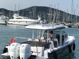 Barca a Motore Axopar 37 Sun Top usato - MED YACHT SERVICES