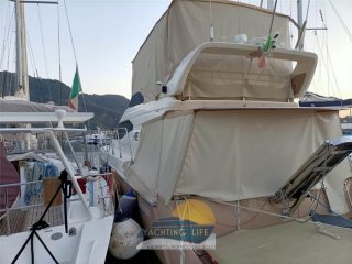 Barca a Motore Azimut 43 usato - YACHTING LIFE