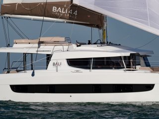 Sailing Boat Bali Catamarans 4.4 new - BRISE MARINE YACHTING