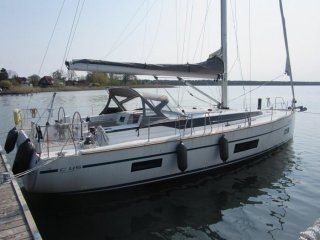 Sailing Boat Bavaria C45 used - MOLA YACHTING