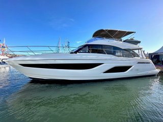Motorboat Bavaria R55 Fly used - BARCARES YACHTING