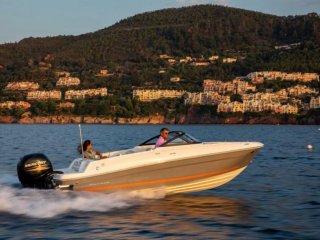 Barco a Motor Bayliner VR4 OB nuevo - EUROPE MARINE GMBH
