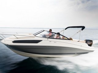 Motorboat Bayliner VR5 Cuddy OB new - BERTRAND MARINE
