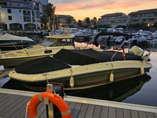 Motorboot Bayliner VR6 gebraucht - CLINIQUE DU BATEAU