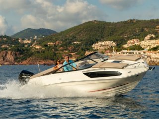 Barca a Motore Bayliner VR6 Cuddy nuovo - CANET BOAT PLAISANCE