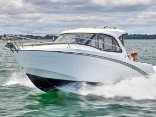 Barco a Motor Beneteau Antares 7 Fishing nuevo - UNI BATEAUX
