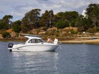 Barco a Motor Beneteau Antares 7 V2 nuevo - RC MARINE CHARENTE