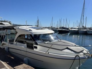 Motorboot Beneteau Antares 8 gebraucht - ARES YACHTING SERVICES
