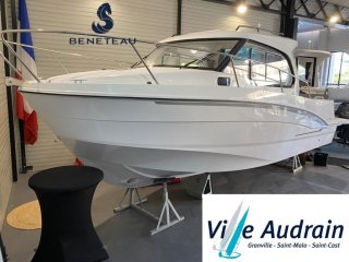Motorboat Beneteau Antares 8 OB V2 new - CHANTIER DE LA VILLE AUDRAIN