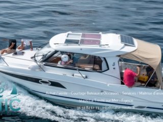 Barco a Motor Beneteau Antares 880 HB ocasión - MAHE NAUTIC