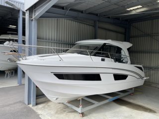 Beneteau Antares 9 OB - Image 8