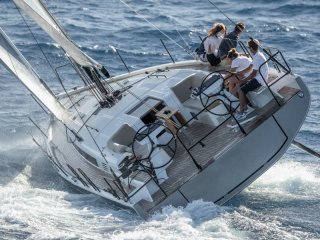 Velero Beneteau First Yacht 44 nuevo - ARMORIQUE DIFFUSION