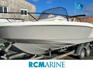Barco a Motor Beneteau Flyer 7 SUNdeck nuevo - RC MARINE CHARENTE