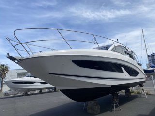 Motorboot Beneteau Gran Turismo 36 gebraucht - MARINE CENTER
