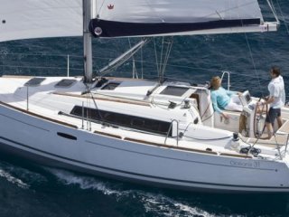 Voilier Beneteau Oceanis 31 occasion - MULAZZANI TRADING COMPANY