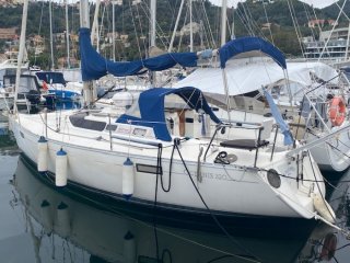 Voilier Beneteau Oceanis 320 occasion - RIVIERA YACHT NEW