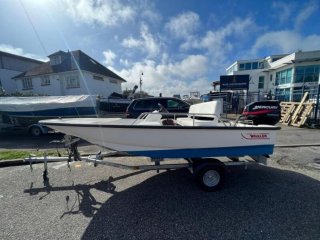 Barca a Motore Boston Whaler 130 Sport usato - WATERSIDE BOAT SALES