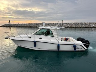 Motorboat Boston Whaler 345 Conquest used - ADMIRAL YACHTING