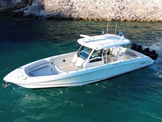 Motorboat Boston Whaler 380 Outrage used - BEINYACHTS