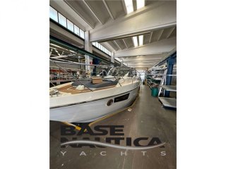 Barca a Motore Cranchi M 44 Hard Top nuovo - BASENAUTICA