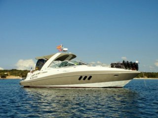 Motorboat Cruisers Yachts 330 Express used - APS YACHTING